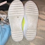 Puma 🧜‍♀️  Classic Woman’s Sneakers, Size 8 Photo 3