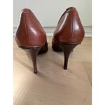 Vintage 90s Brown Leather Tasseled Loafer Heels Size 7 Pointed Toe Classic Prep Photo 2