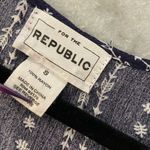 FOR THE REPUBLIC Size S Navy Blue Boho Short Sleeve Cropped Front Knot Top Photo 9