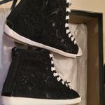 Replay women's size 35 EU mid hi top lace detail HIGHLAND zippered back sneaker Black Photo 3