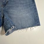 Talbots  Relaxed Fit Girlfriend Denim Cutoff 5 Inch Shorts Size 12 Magnolia Wash Photo 4