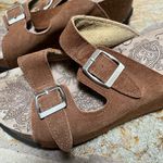 Muk Luks Averi Wedge Buckle Cow Suede Chunky Silver Sandal Size 9 western Brown Photo 4