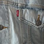 Levi's Levi’s Jean Jacket Ex-Boyfriend Trucker Jean Jacket Size XL w/Embroidery on Back Photo 9