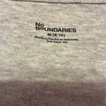 No Boundaries Grey  Top Photo 1