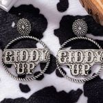 Giddy up Western hoop earrings Photo 0