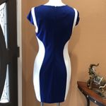 Ivy and Blue two toned dress White Size 8 Photo 3