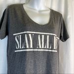 Kohls Kohl’s Slay All Day V-Neck Graphic T Gray & White size XL Photo 6