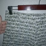 Banana Republic  2 Petite 29 Cotton Elephants All Over Pattern Shorts in Olive Photo 3