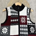 Christopher & Banks  Women's Snowflake Full Zip Knitted Winter Sweater Vest M Photo 1