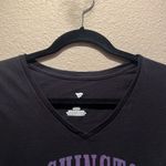 Fanatics UW University of Washington Huskies Women’s V Neck shirt Black Size Medium Photo 2