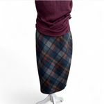 NYCC Skirt Size‎ Medium Woman’s Deep Multicolor Plaid Straight Pencil Stretch Blue Photo 2