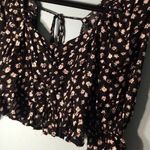 Dress Forum • Babydoll Crop Top•Black Floral•Small• Photo 3
