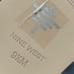 Nine West  Women's Luxury5 Sandal, Gold Size 9.5 Photo 7