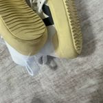 VEJA  high top sneaker women’s size 7 Photo 3