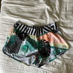 Roxy Beach Shorts Photo 1