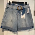 Gloria Vanderbilt NWT  Size 4 Pleated Front Belted High Rise Denim Shorts Photo 0