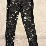 Avia  black white and gray camo athletic leggings NWOT Photo 0