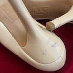 Mootsies Tootsies ❤ Round toe Nude pumps Photo 5