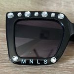 Sleek Black Sunglasses Photo 1