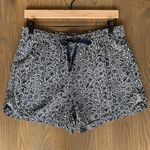 Madewell Drapey Pull-On Short Woodcut Floral Navy and White Size Medium Photo 0