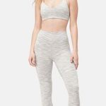 Outdoor Voices NWT  • flow 7/8 leggings oatmeal color sz M Photo 0