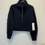 Lululemon Scuba Oversized Funnel-Neck Half Zip
True Navy / Gold size XS/S Photo 1
