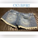 Hot Kiss Womens Shorts Sz 9 Cici Distressed Denim Booty White Lace Trim Blue Photo 1