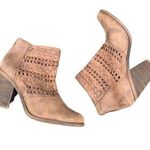 Fergie Willow Brown Boho Weaved Point Toe Ankle Boots Size 9 Photo 0
