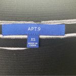 Apt. 9  Womens XS B&W Sweater Photo 1