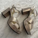 Reaction Kenneth Cole Kenneth Cole Reaction Size 7.5 Women's Gold Reeva Criss-Cross Platform Sandals Photo 4