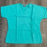 Cherokee Scrubs Uniform Top Size S Photo 0