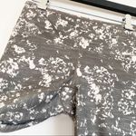 prAna  Pillar Printed Capri Leggings Green Size S Photo 3