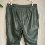 Eloquii  Classic Fit Slim Faux Leather Pant Women’s Size 16 Green Photo 11