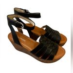 Marc Fisher  Pastya Black Leather Wedge Platform Sandals Shoes New w/ box Size 8 Photo 2