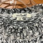 Simply Noelle Gray and White Knit Sweater Women’s Size Small Medium Photo 1