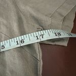 Old Navy  Women´s Olive Green Linen Short Sleeve Shirt Sz small Photo 2