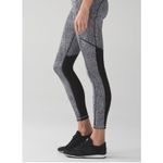 Lululemon  Speed Tight V Leggings Ankle Women 6 Black White Pockets Workout Photo 2