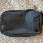 Lululemon Everywhere Belt Bag Photo 0