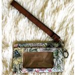 Sakroots Floral Crossbody Bag with ID Lanyard and Bee Keychain Boho Purse Photo 5