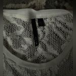 joe's jeans Joe’s Beige floral blouse size small Photo 3