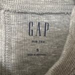 Gap  Women's Heather Gray Long Sleeve Top Photo 2