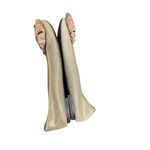 Enzo Angiolini Capaz
Taupe/Tan Bow Toe Flats Shimmer
Leather Size: 7 Photo 3