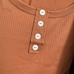 OQQ Black Brown Seamless Stretch Ribbed Button Long Sleeve Top Large NEW Photo 2