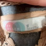 Free People  Beach Woman Size XS Tan‎ Eyelet Long Sleeve Crop Photo 2