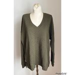 Z Supply  Olive Green Quilted Modern V-Neck Sweater Large Photo 1