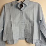 Pretty Little Thing  Blue Poplin Pinstripe Pocket Detail Cropped Shirt Photo 2