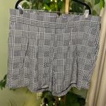 Torrid Wide Leg Studio Crepe Short NWT in Glen Plaid Size 18 Photo 2