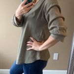 Sage olive green blouse Photo 3