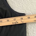 Bass women’s vest size small winter perfect! Black Photo 12