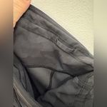 Lululemon Black Camp Side Pocket Pockets Biker Shorts Size 2 Photo 5